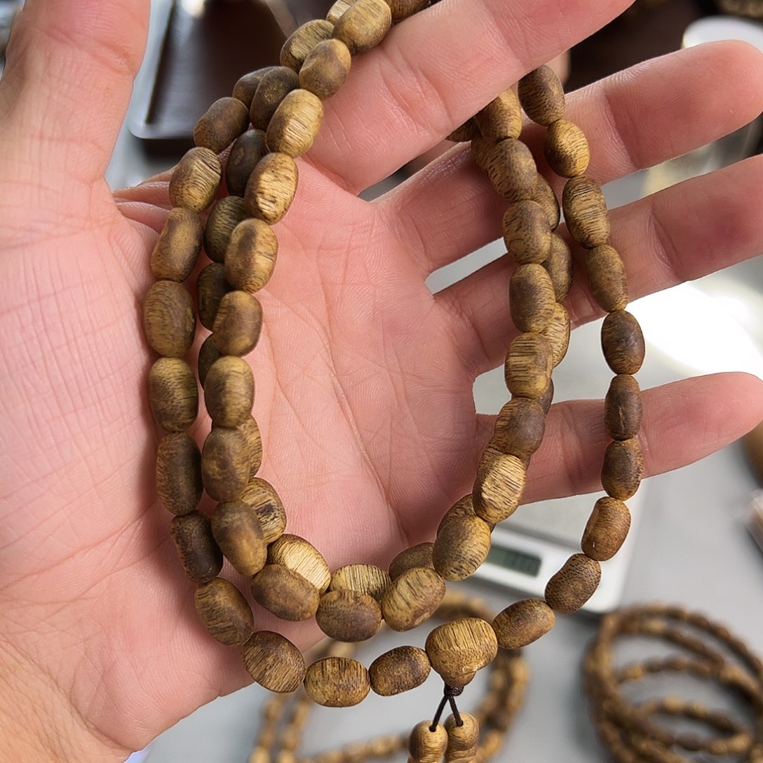 沉香沉香香囊海南绿棋小留疤多圈15克➕，多样性发一