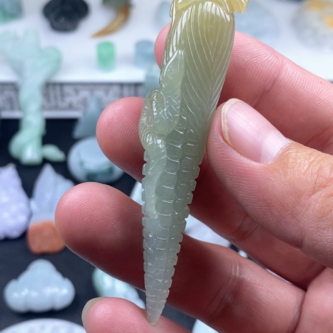 翡翠未镶嵌颈饰天然翡翠