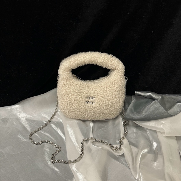 95新 MIU MIU/缪缪 miumiu 斜挎包单肩包