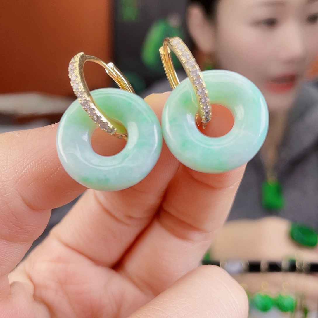 翡翠未镶嵌耳饰饰品