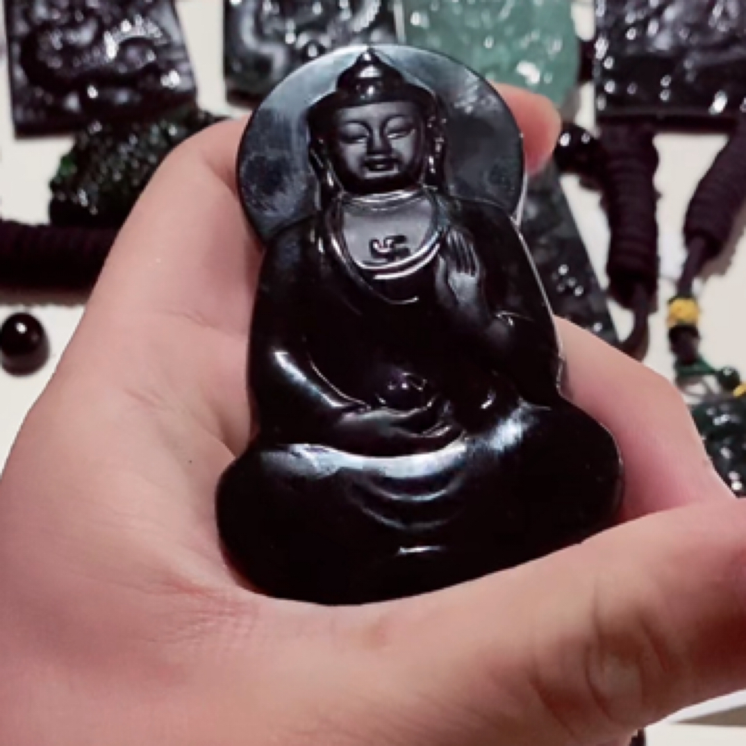 纯天然A货翡翠吊坠