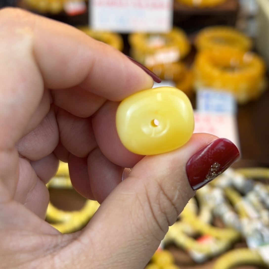 琥珀裸石未镶嵌njhhhjjjj