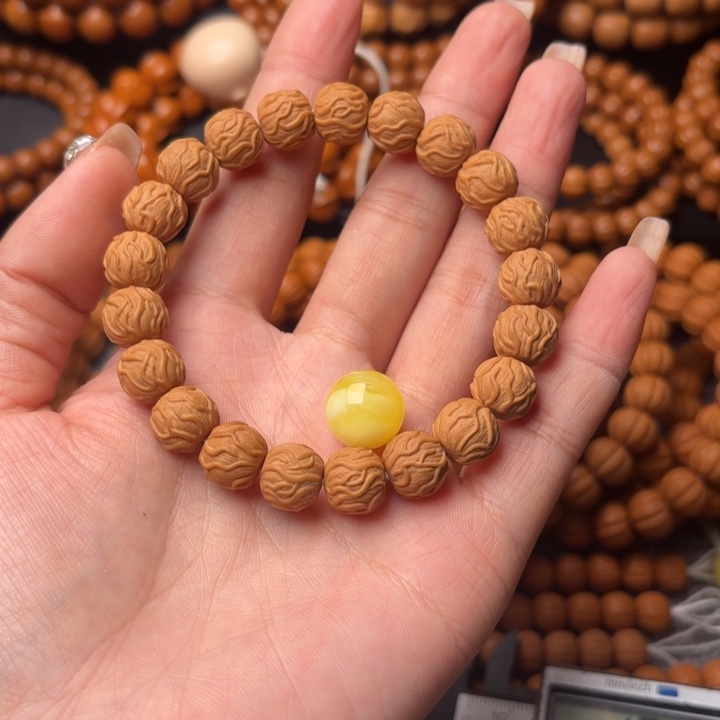 黄***友猴头核桃吊坠11111111111