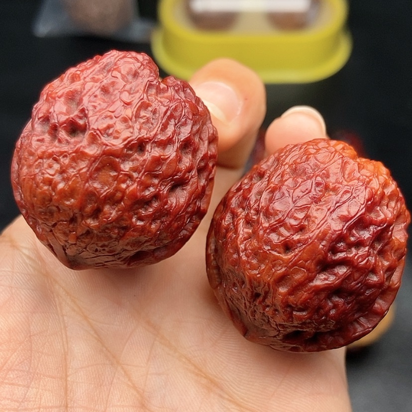 【闪购商品】把件文玩核桃39尺蛇皮元宝