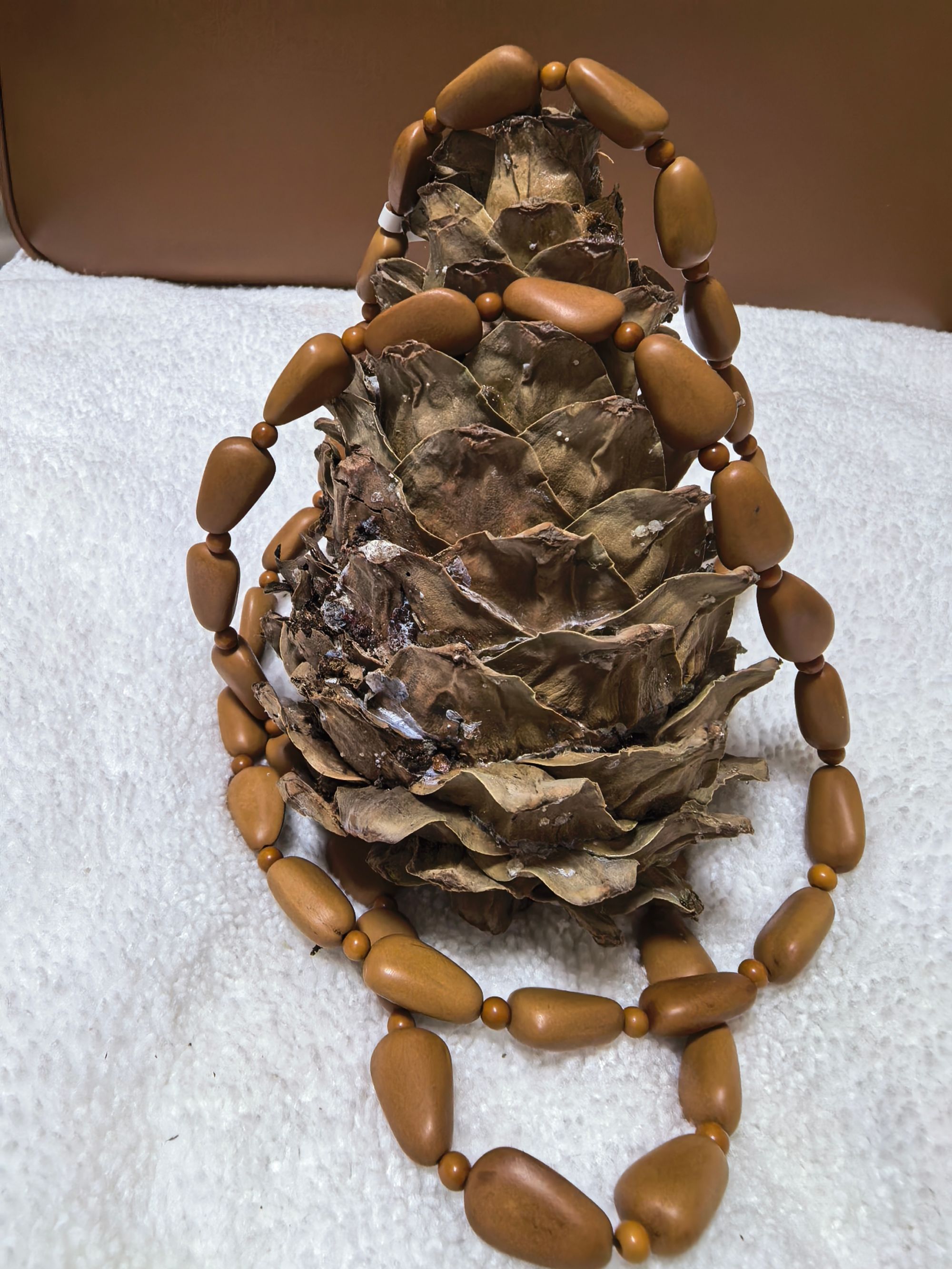 精品手工抛光天然原生态东北红松子42粒脖挂款式16-17