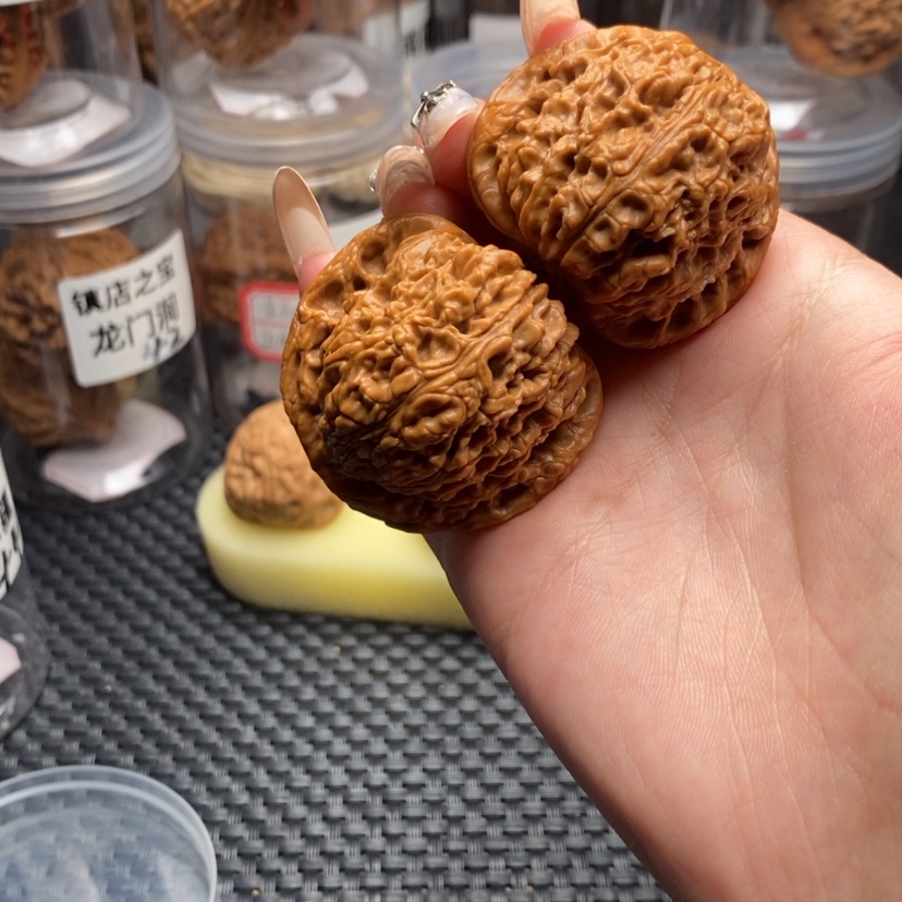 【闪购商品】核桃手串/手链熏***孙南疆石