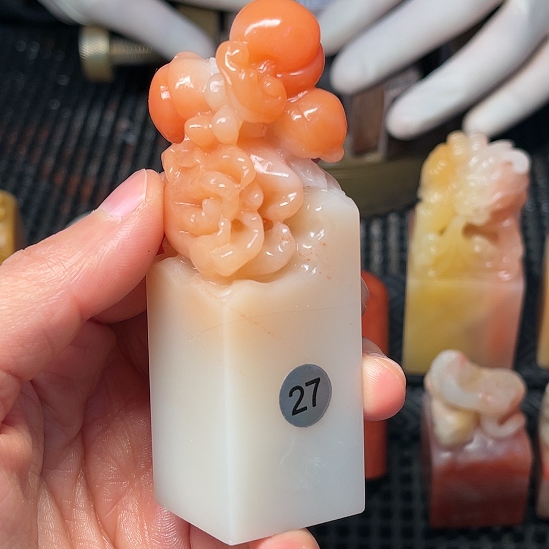 寿山石印石这种现象很明显了