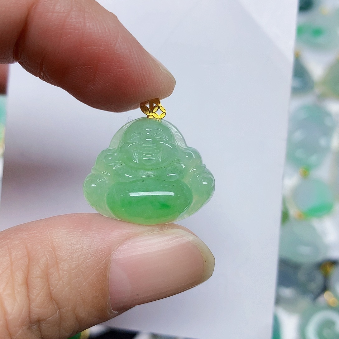翡翠18K金镶嵌颈饰45677886