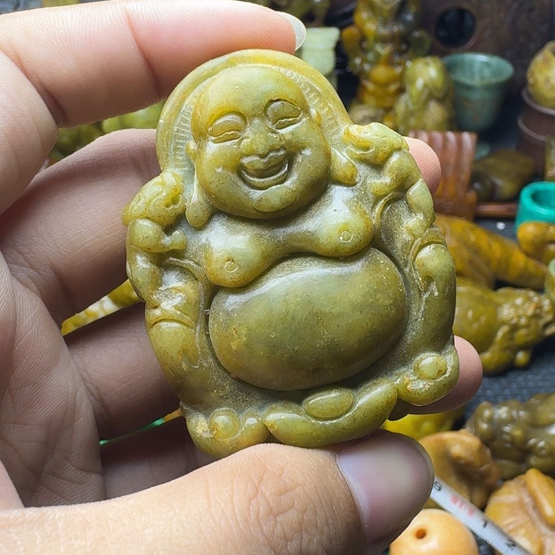 白玉菩提吊坠。。。