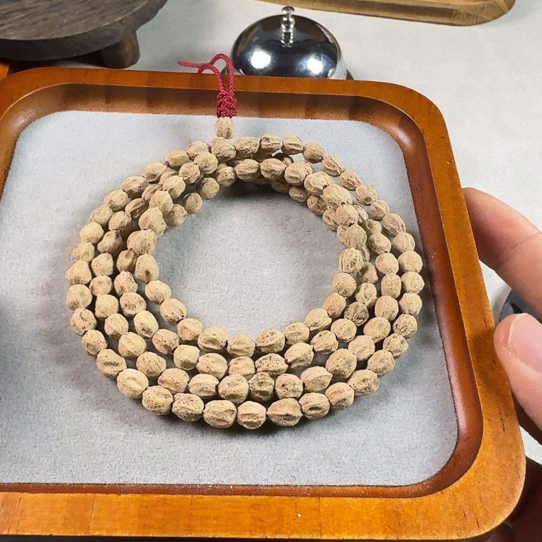 桃***茜吊坠柏香籽/百香籽