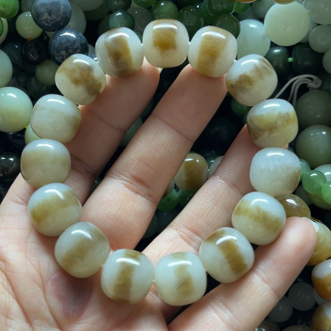 和田玉手链未镶嵌