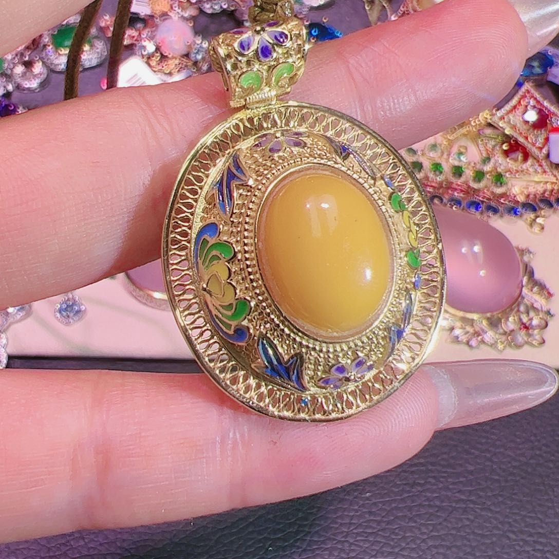 蜜蜡裸石未镶嵌吊坠