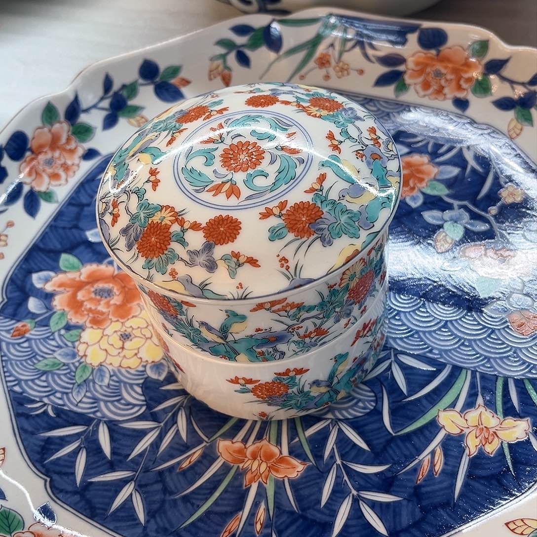 盖碗在家门口吃完早餐去了个