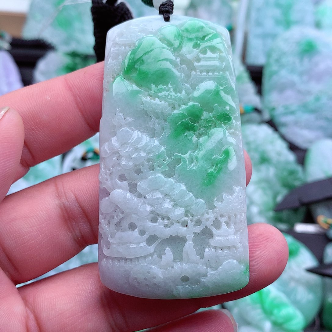 翡翠吊坠(不含链)未镶嵌