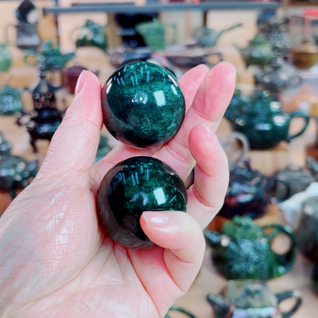 凛***冬天然石材手工雕刻