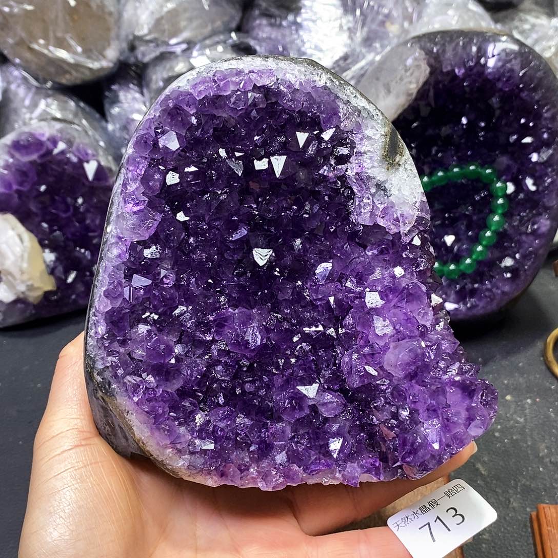 水晶大型摆件（非配饰）未镶嵌