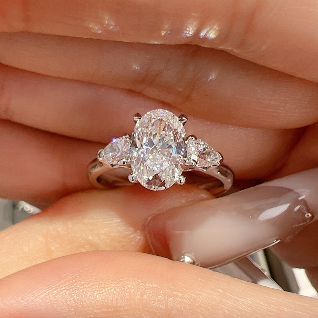 实验室培育钻石18K金镶嵌1.75ct 14圈