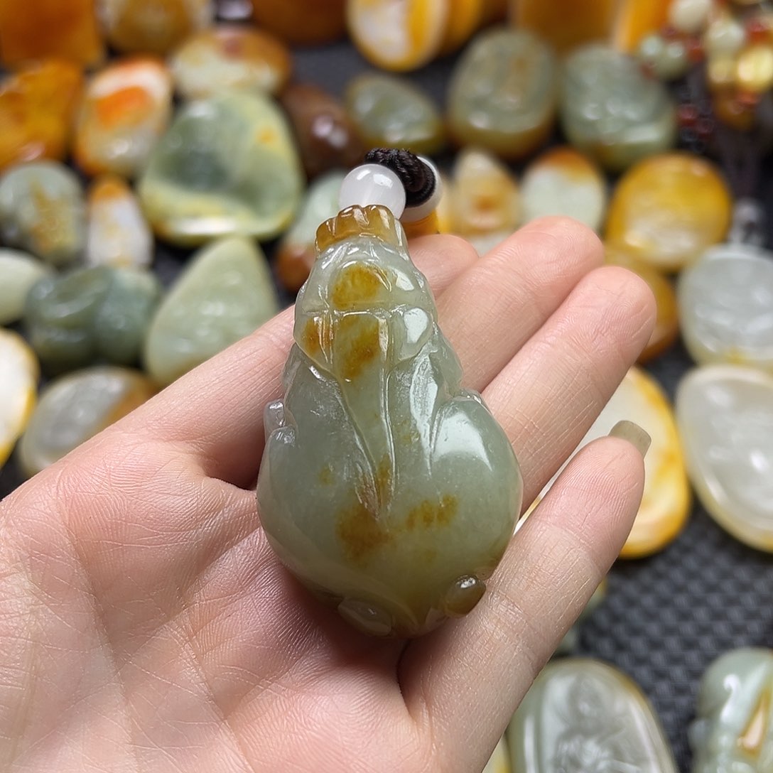 和田玉把件未镶嵌