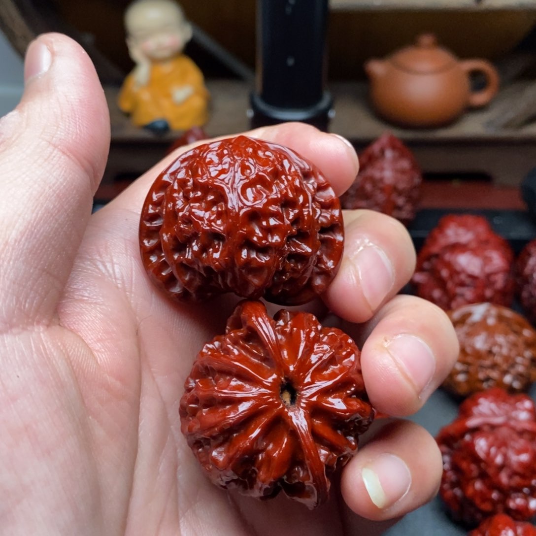 吊坠文玩核桃假**.38宫灯