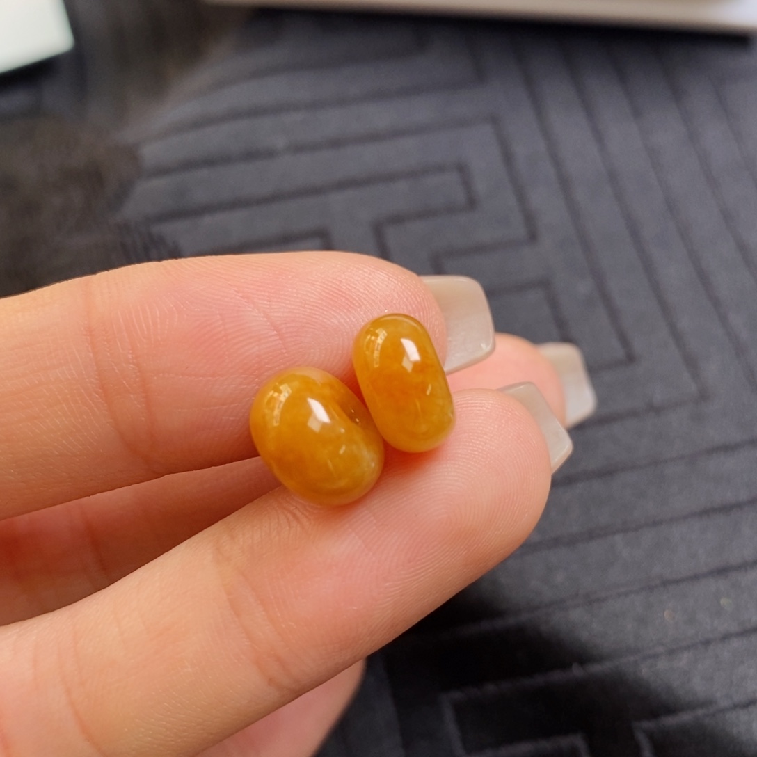 翡翠未镶嵌耳饰黄翡小鼓珠