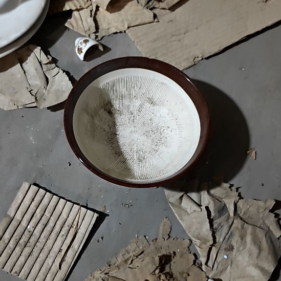 摆件陶瓷盘子碗啥都有