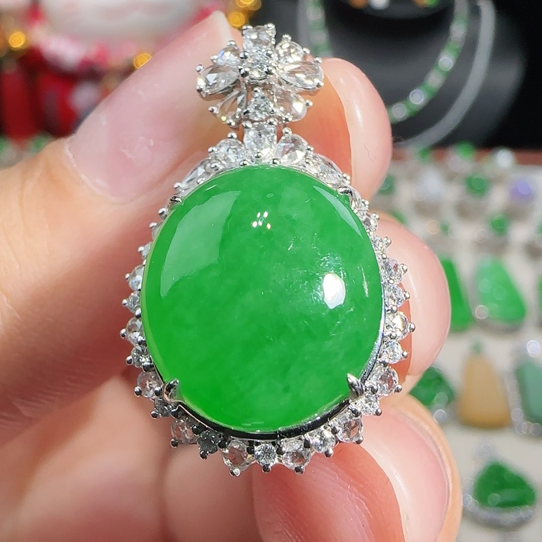 翡翠18K金镶嵌吊坠(不含链)