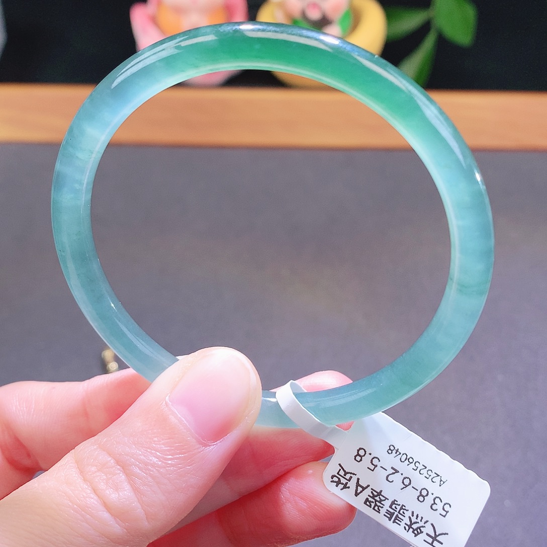 翡翠未镶嵌手镯天然翡翠