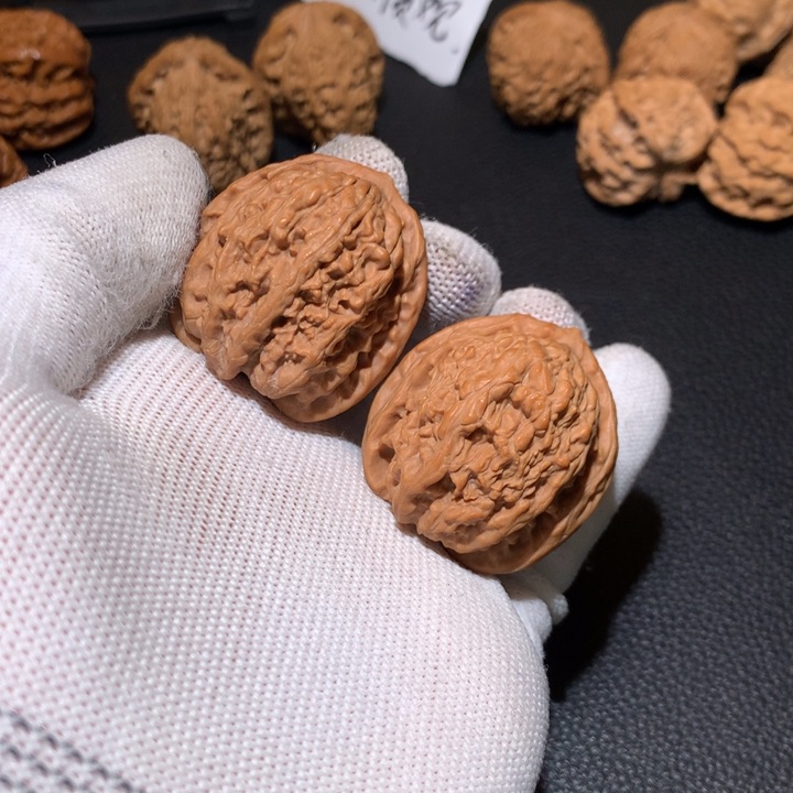文玩核桃把件蚂蚁沟36