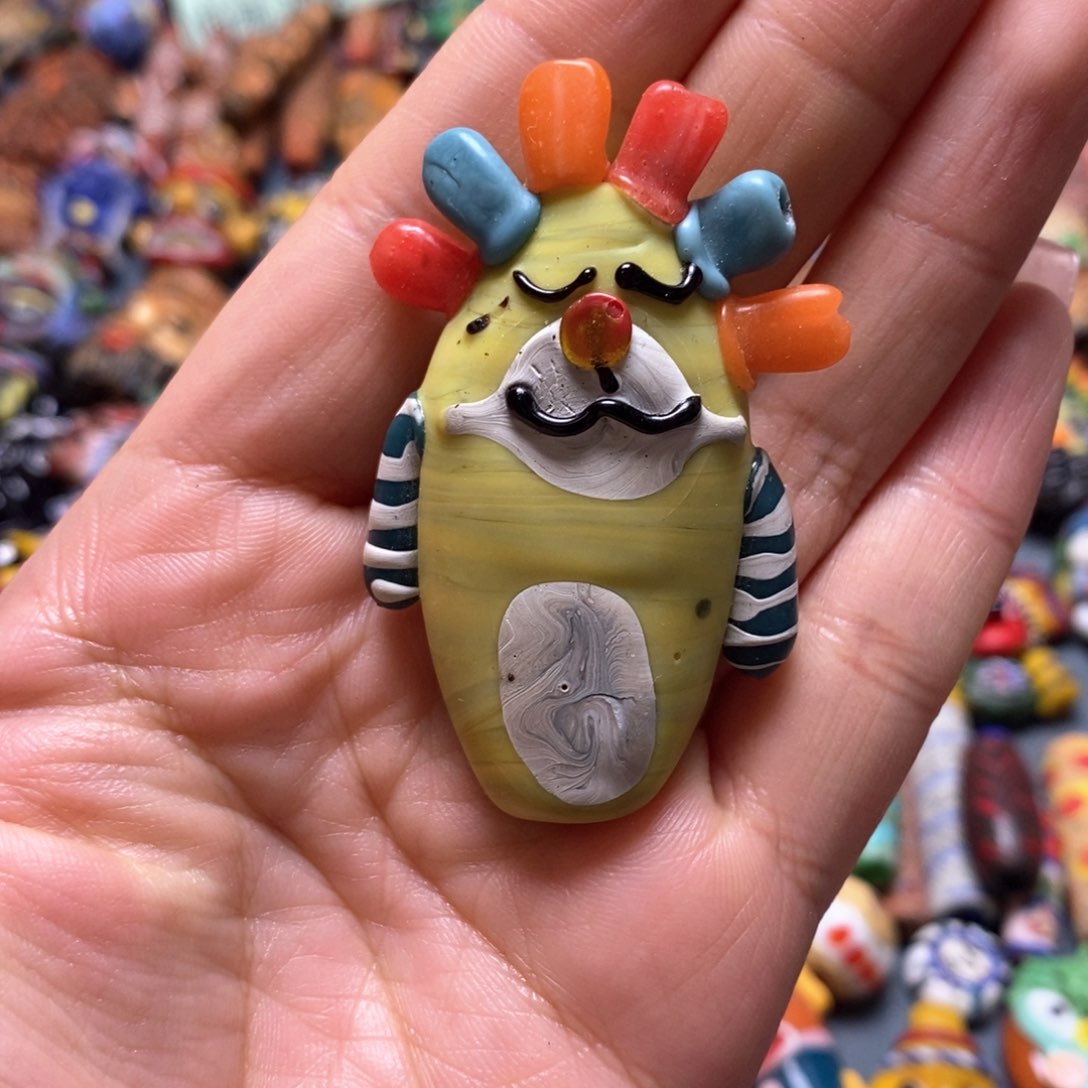 琉璃颈饰印度尼西亚哆啦熊