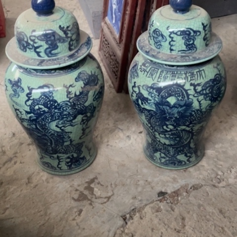 摆件君*瓷器制作工艺精湛