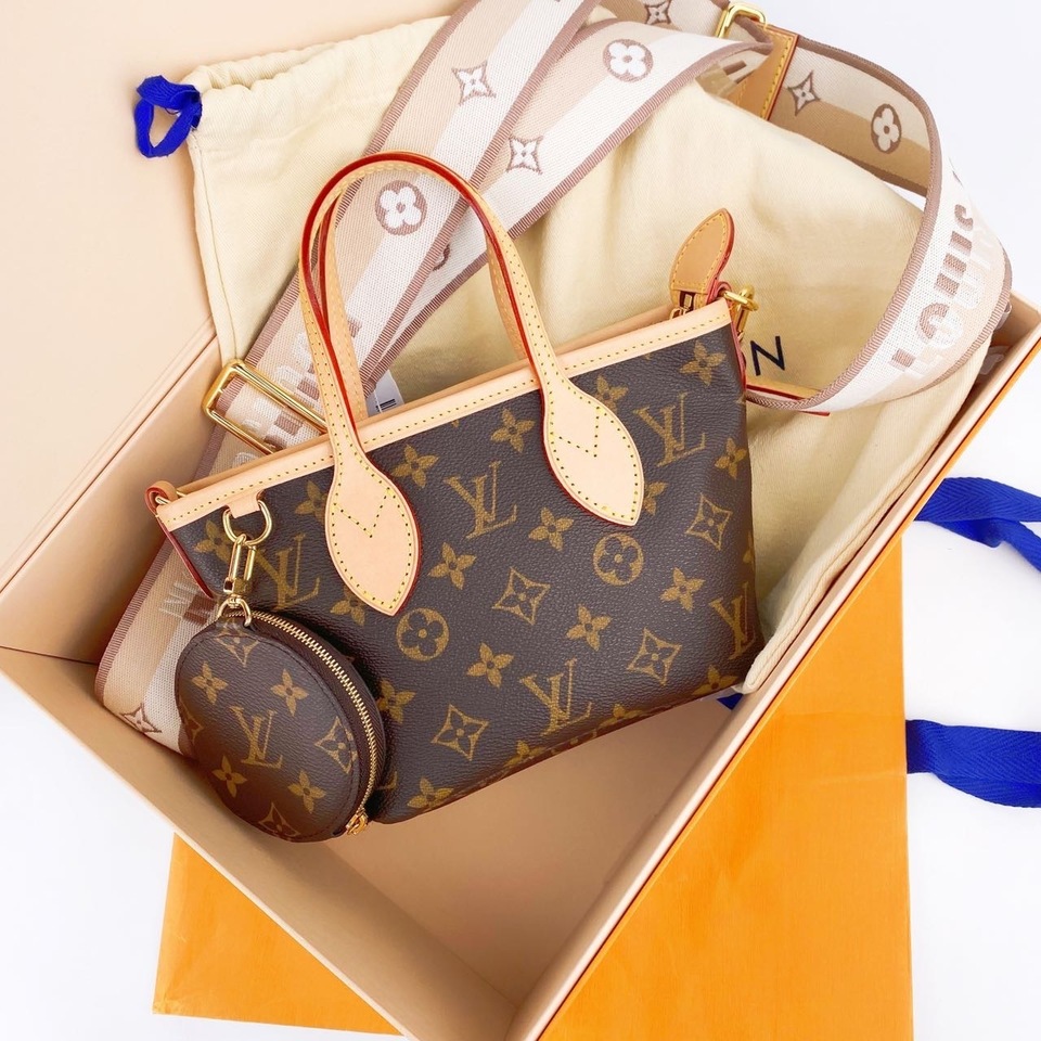 全新未使用 LouisVuitton/路易威登 24年芯片NeverfullBB子母手袋