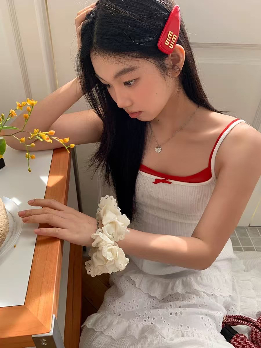 【吊带背心女春季内搭白色辣妹性感短款美背假两件无袖上衣