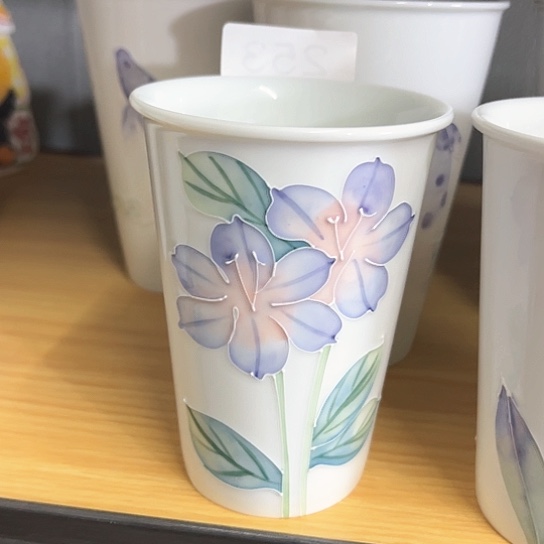 手绘高温釉下彩陶瓷