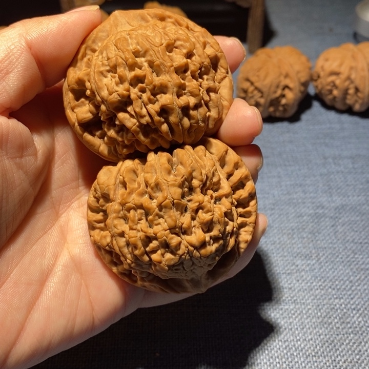 文玩核桃吊坠核桃