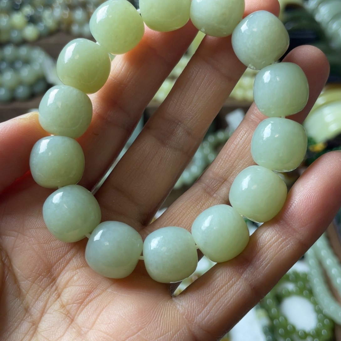 和田玉手链未镶嵌