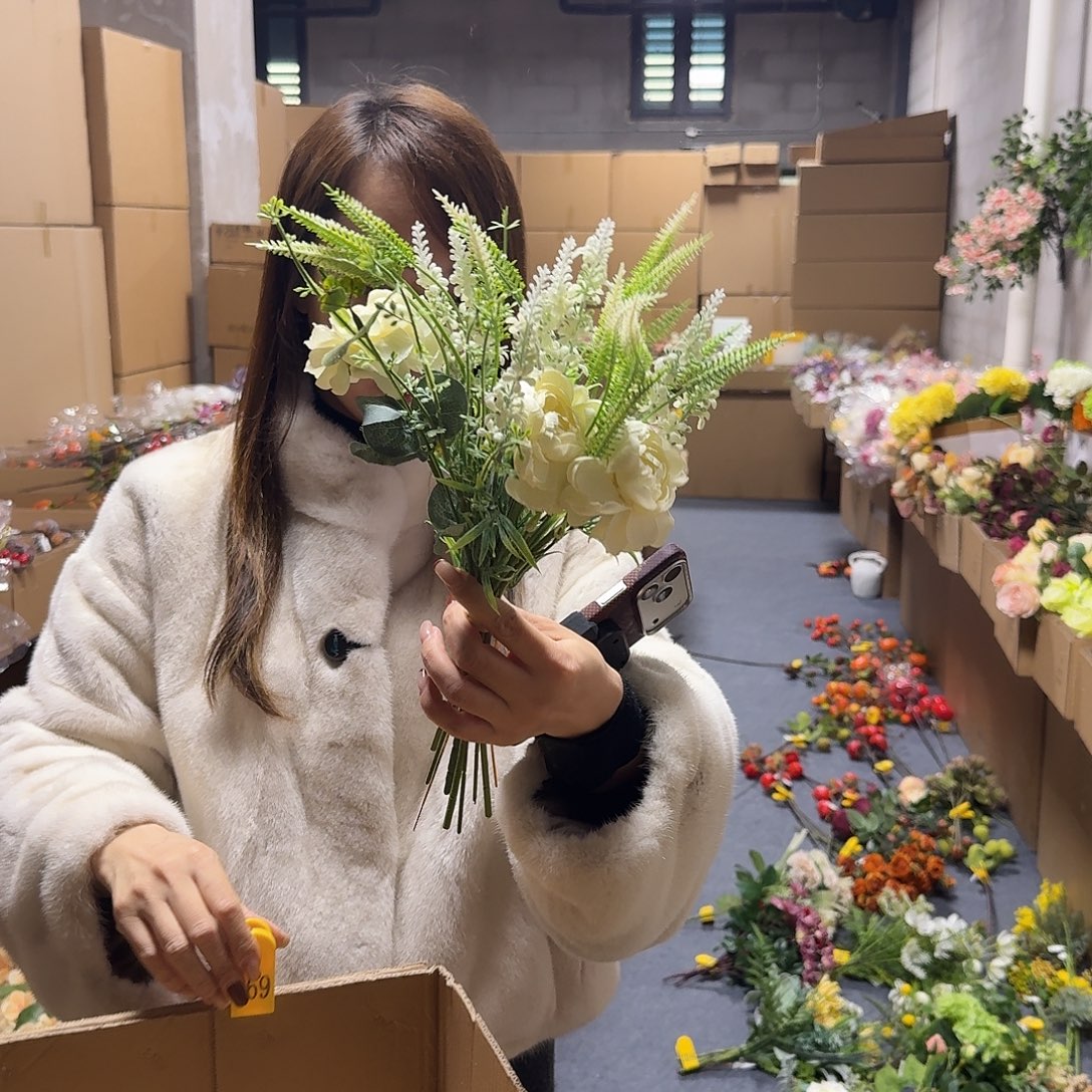 238号「闪购」仿真花，公主请下单