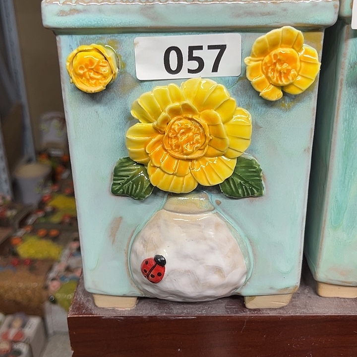 粗陶材质多肉花盆