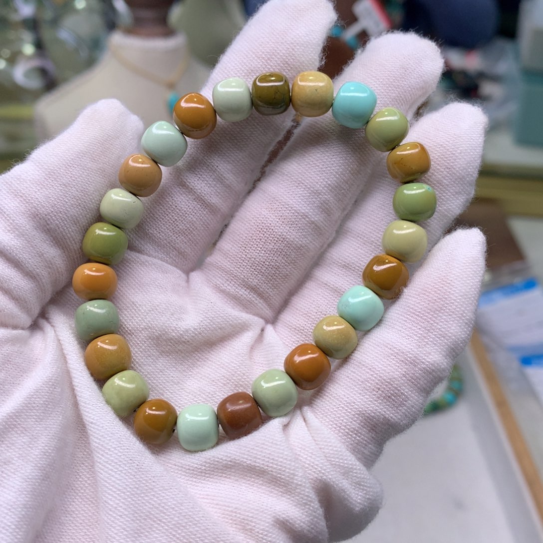 绿松石配饰未镶嵌