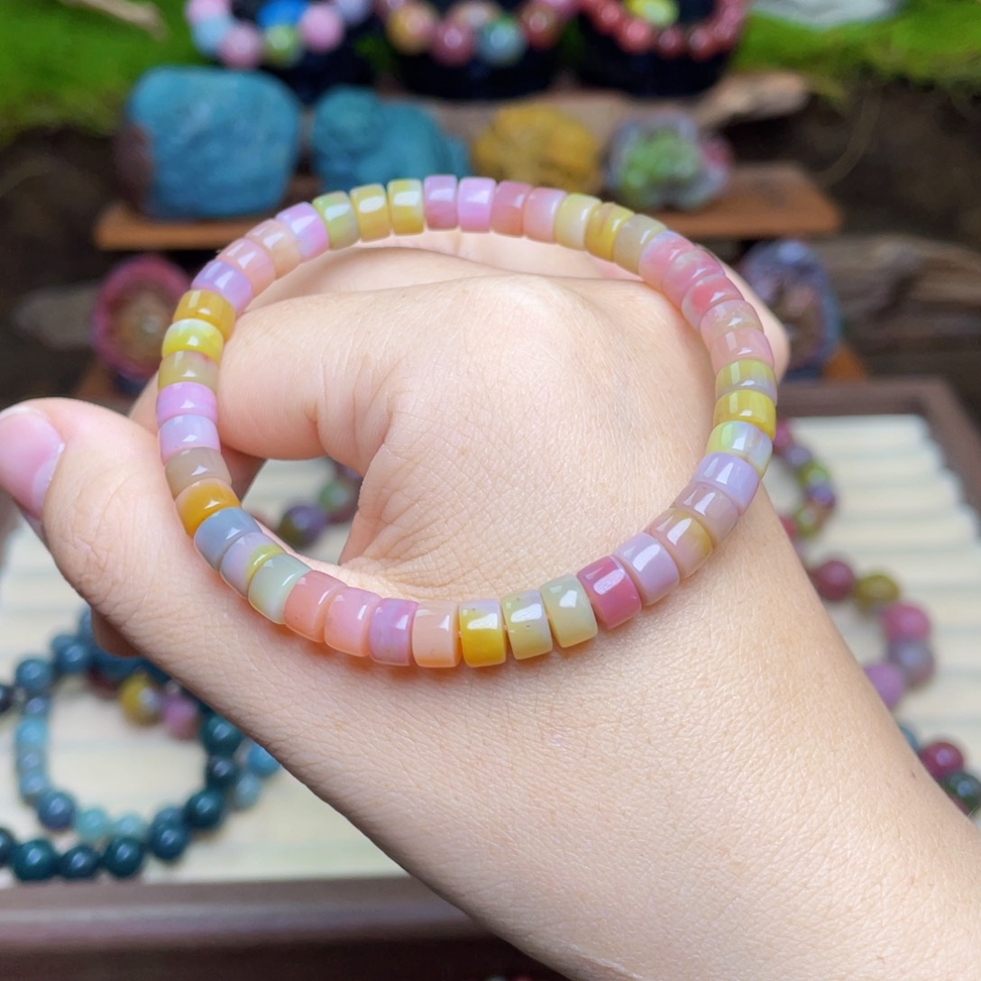 玛瑙/玉髓手串未镶嵌盐源玛瑙