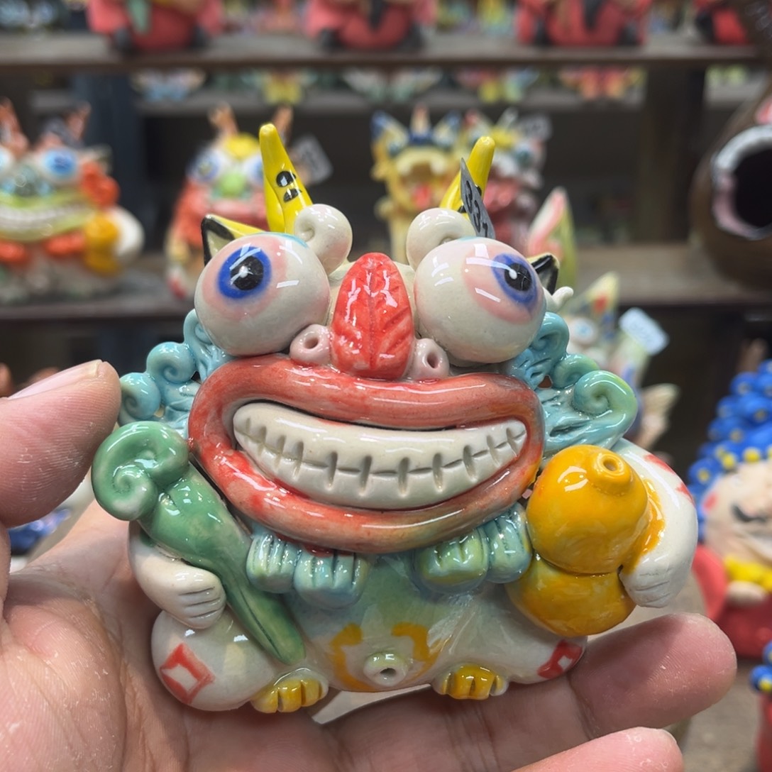 陶瓷纯手工抽象陶瓷摆件331