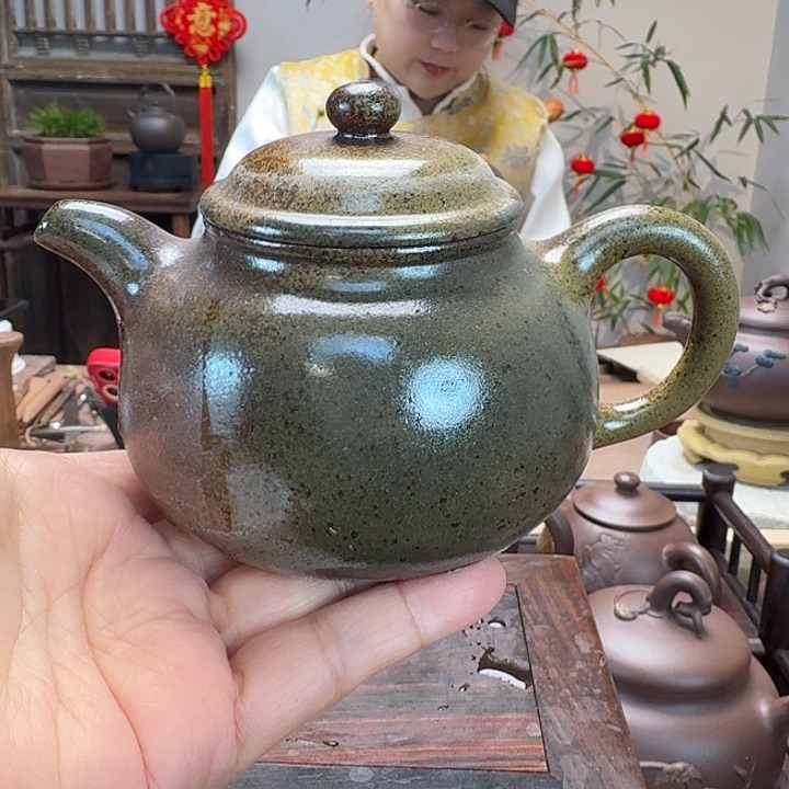 段泥茶杯鲍尊壶（200 C c）
