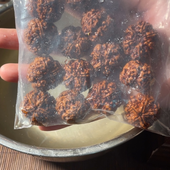 吊坠金刚菩提卡26的满肉梅花