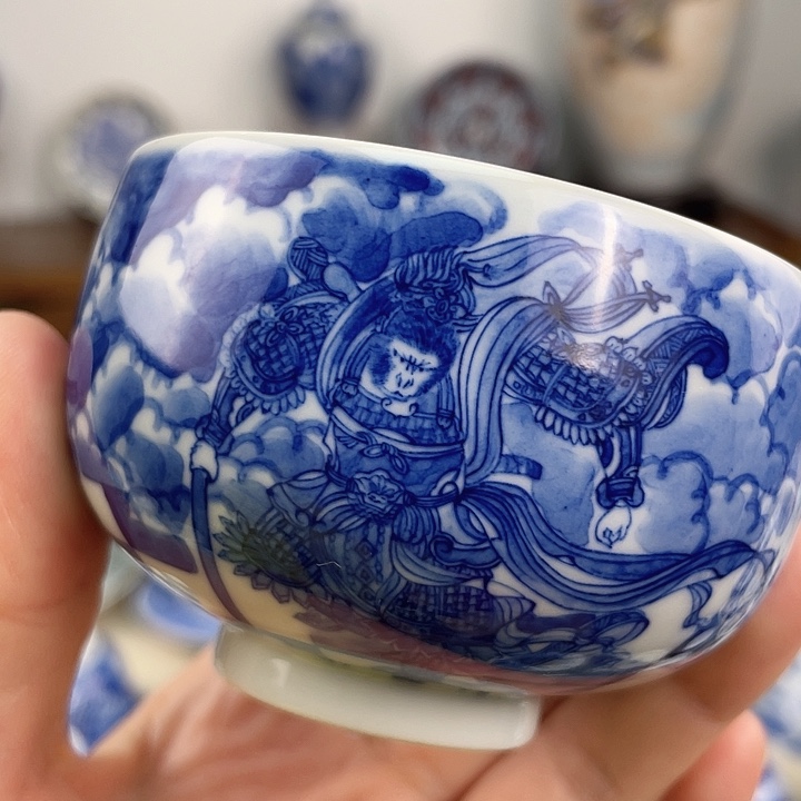 景德镇手绘青花主人杯