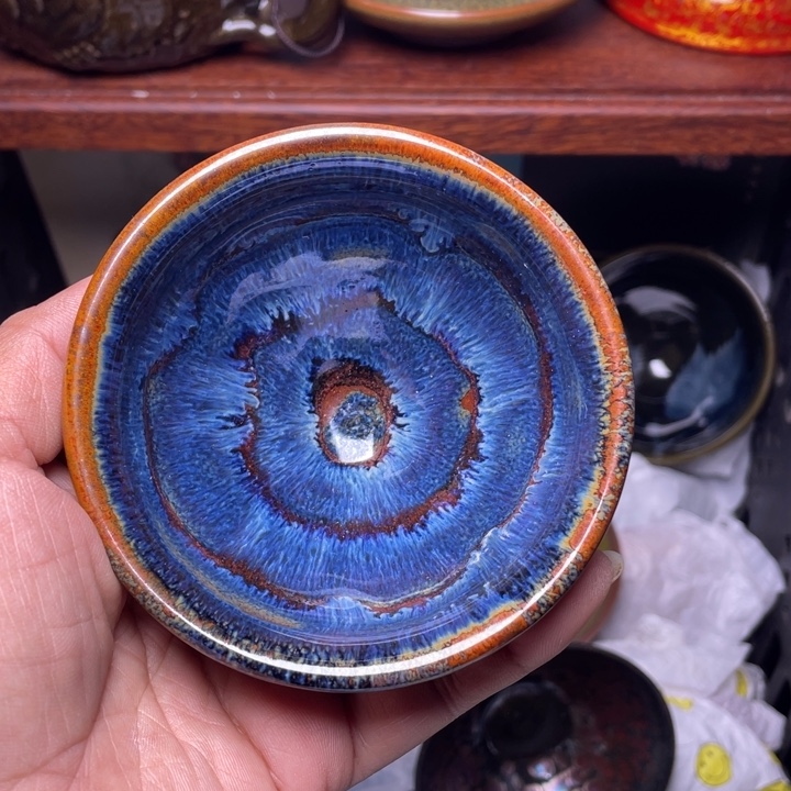 茶盏你是谁呢是吗不是