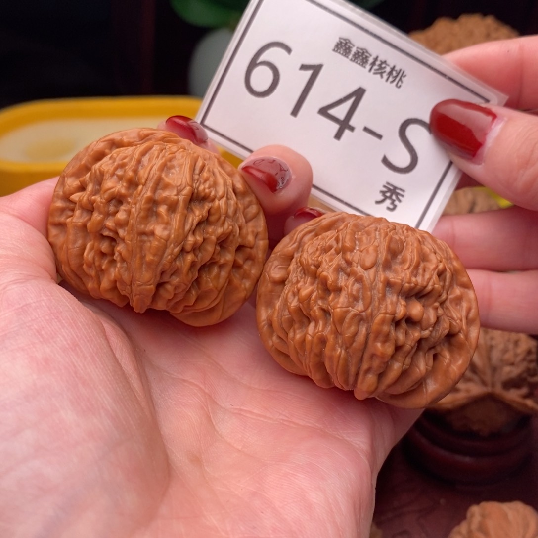 文玩核桃把件汉高楼44