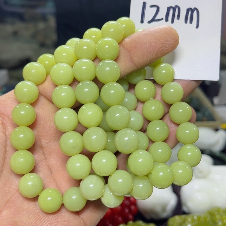 蛇纹石玉手串未镶嵌