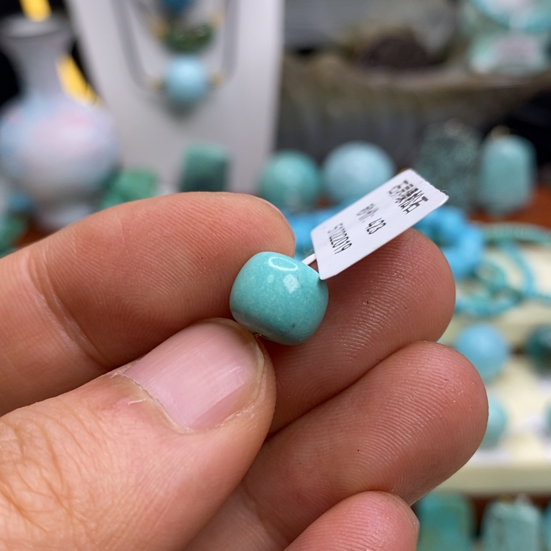 绿松石未镶嵌珠宝奇石10.2×8.7