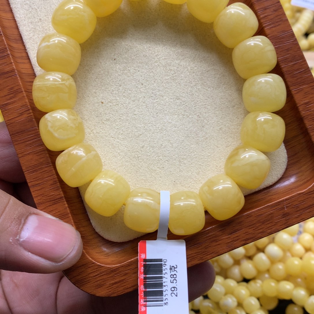 蜜蜡手链未镶嵌后**觉蜜蜡