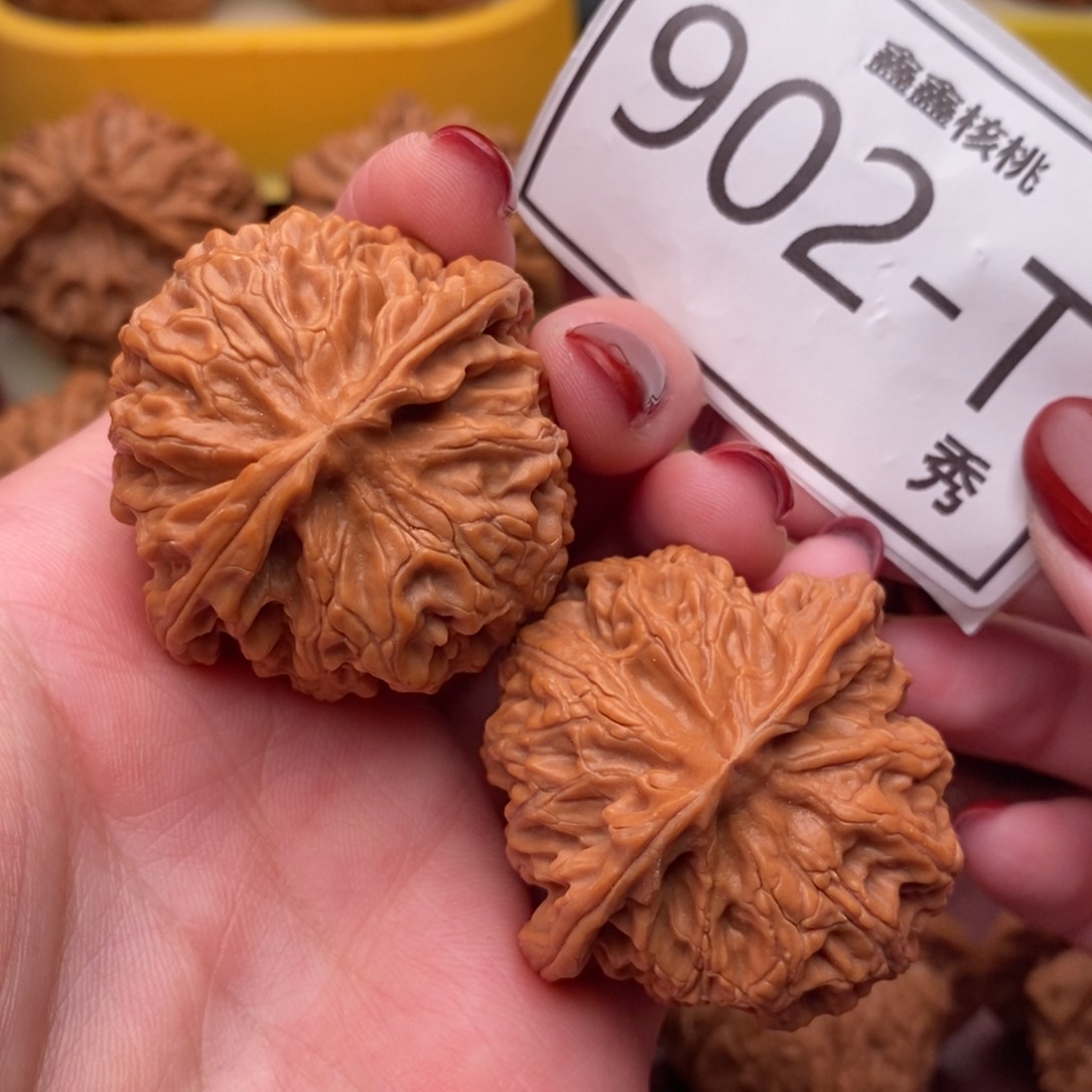 文玩核桃把件苹果园40