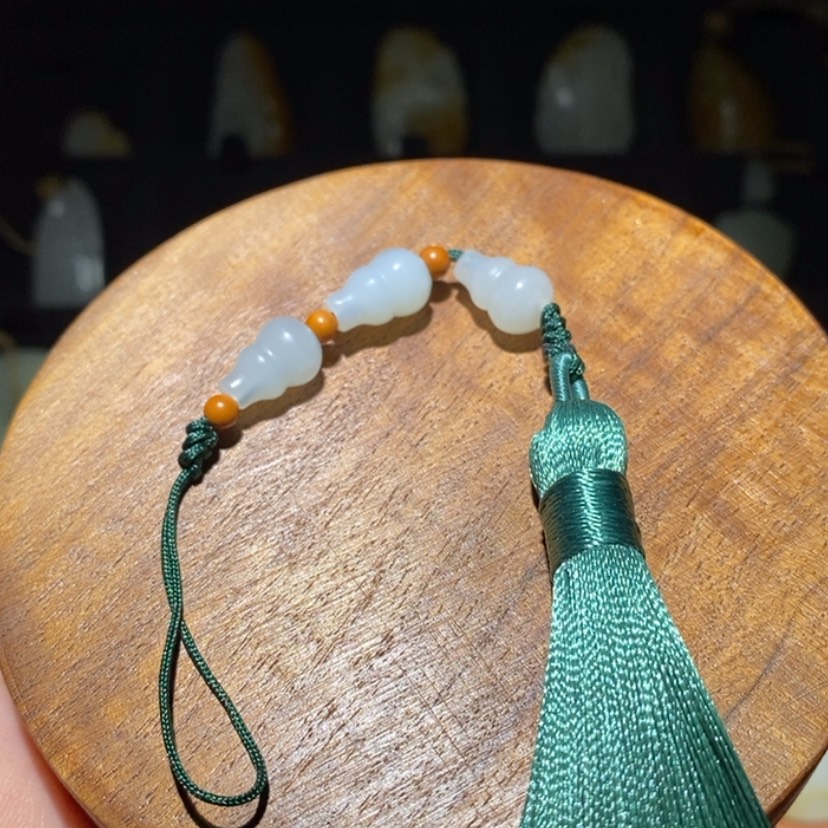 【闪购商品】吊坠(不含链)未镶嵌和田玉